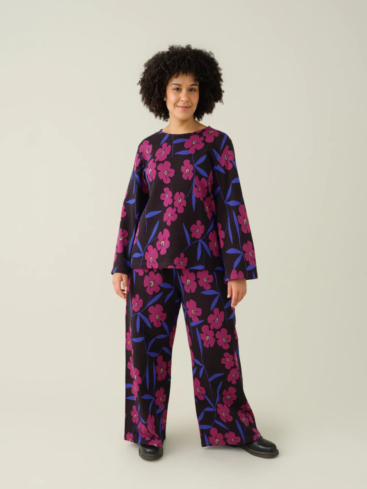 Adult Mysterious Blooms Jacquard Pants