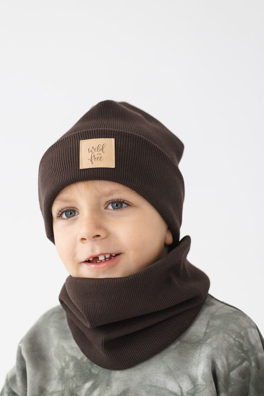 Children's Ribbed Beanie in Brown